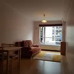 Joe Street 7 Apartment
